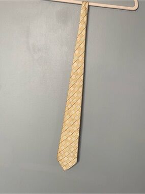Classic Bruno Rossi Men’s Yellow Check 100% Silk Tie